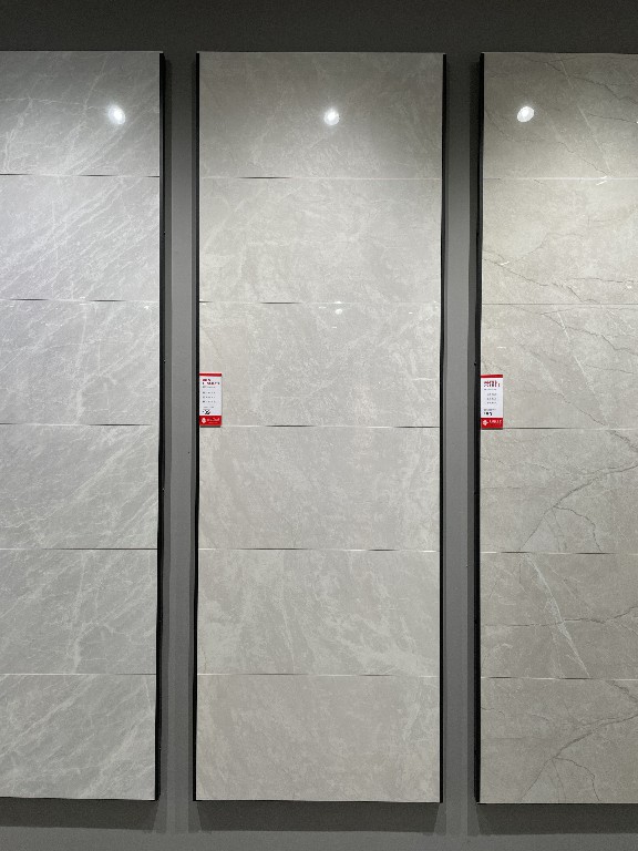 T1-GT48813 豪爵白.jpg